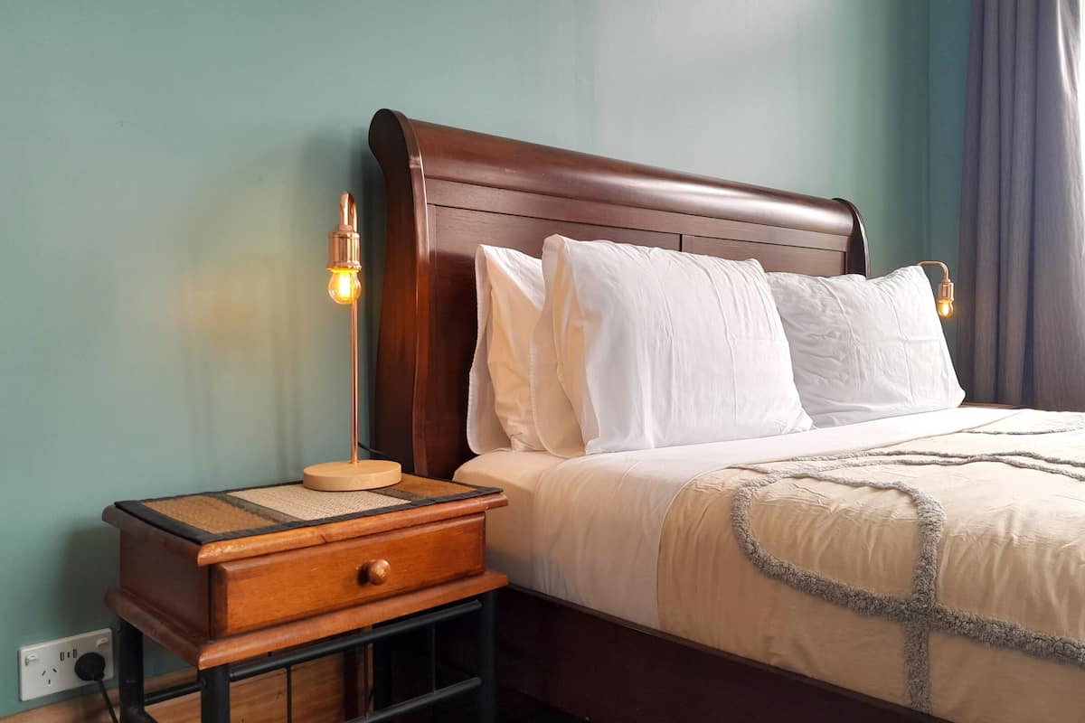 Twin Room | Dihias secara berasingan, seterika/papan seterika, Wi-fi percuma