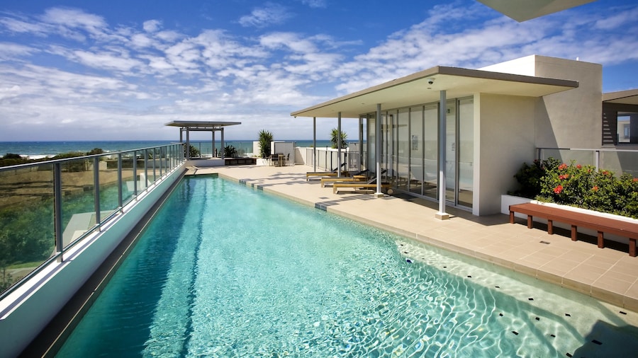 White Shells Luxury Apartments