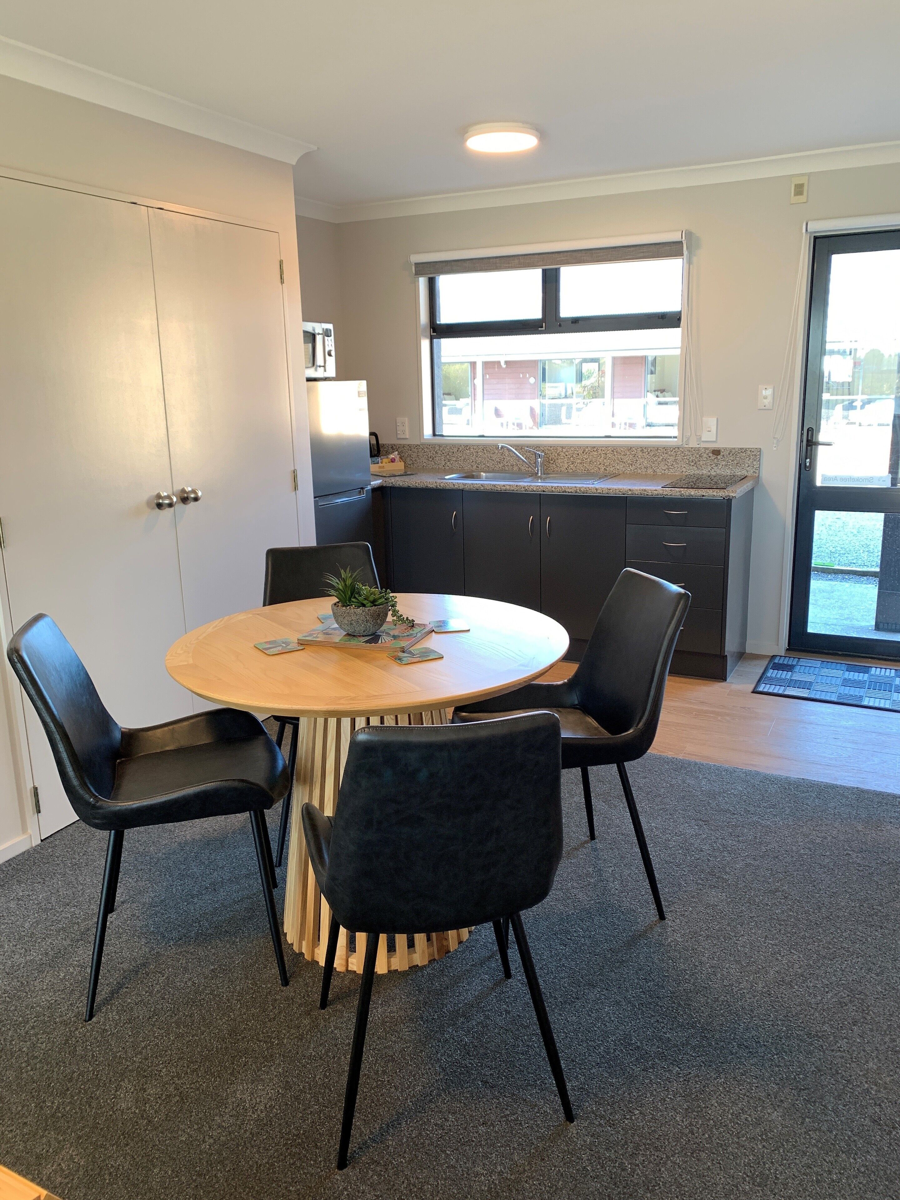 Family Studio, Multiple Beds, Non Smoking, Kitchenette (Ground)  | Private kitchen
