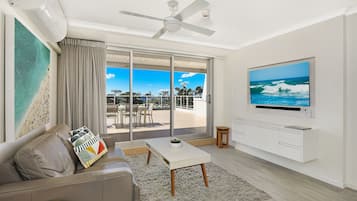 2 Bedroom Ocean Views | Living area | 42-inch flat-screen TV with digital channels, LED TV, DVD player