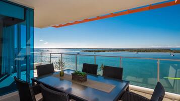 Two Bedroom Apartment with Broadwater View | Balcony