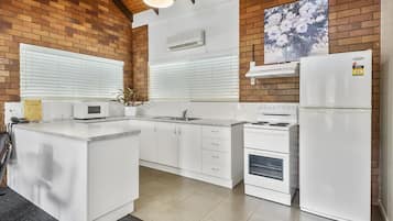 Microwave, coffee/tea maker