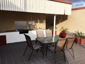 Aire de pique-nique/barbecue