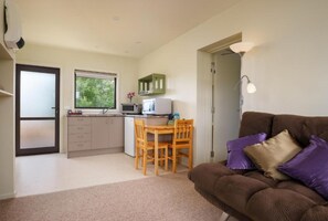 Suite Familiale (Family Garden Studio) | Coin cuisine privé