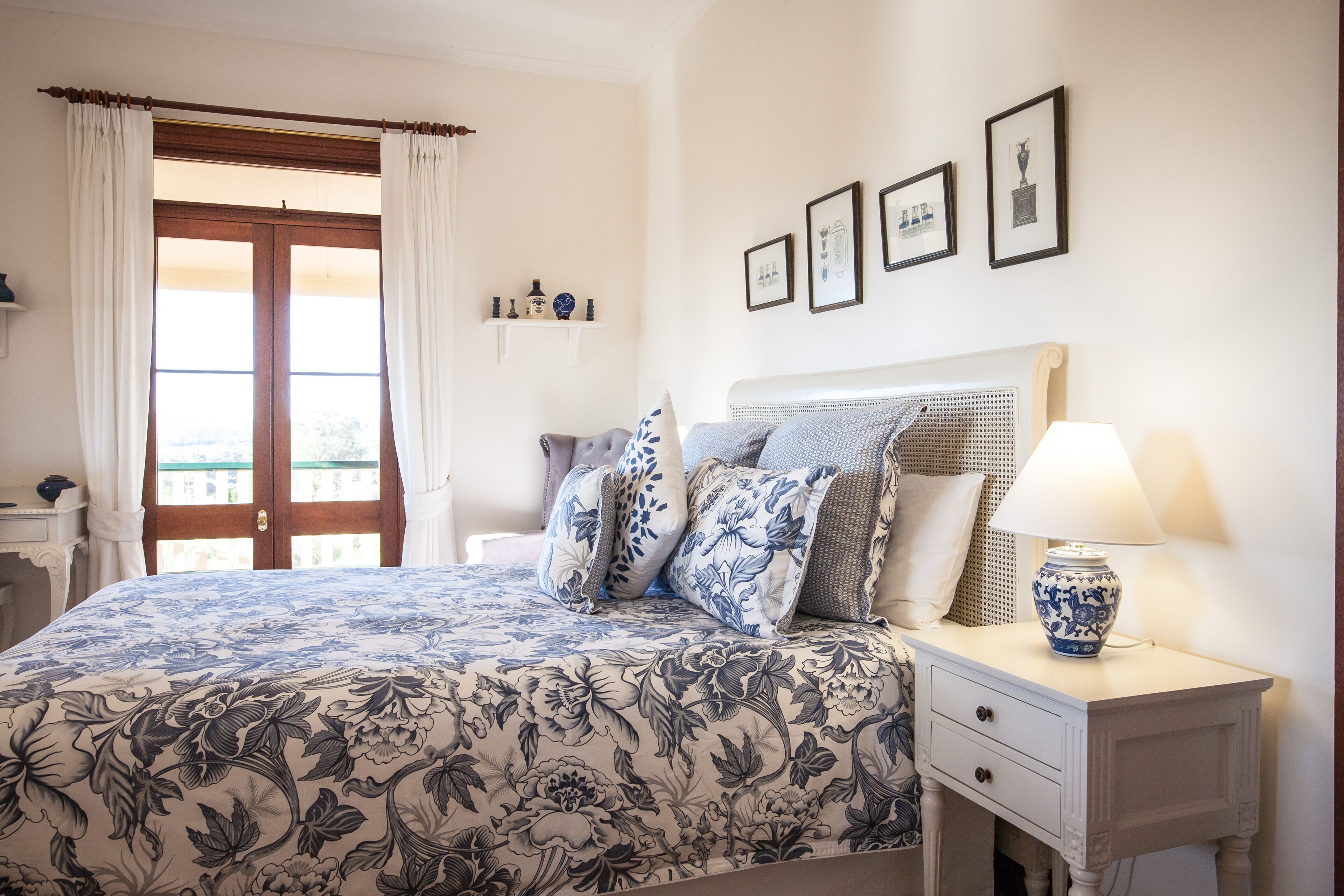 Individuell dekoriert, individuell eingerichtet, Verdunkelungsvorhänge