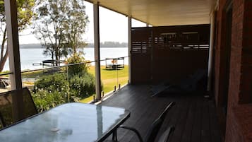 Soundproofing, cots/infant beds, free WiFi, bed sheets