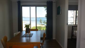 Soundproofing, cots/infant beds, free WiFi, bed sheets