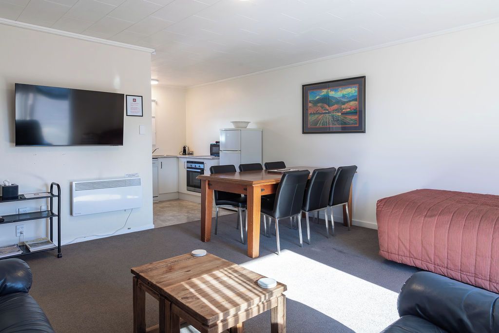 Standard Suite, 2 Bedrooms, Non Smoking, Kitchen (apartment)