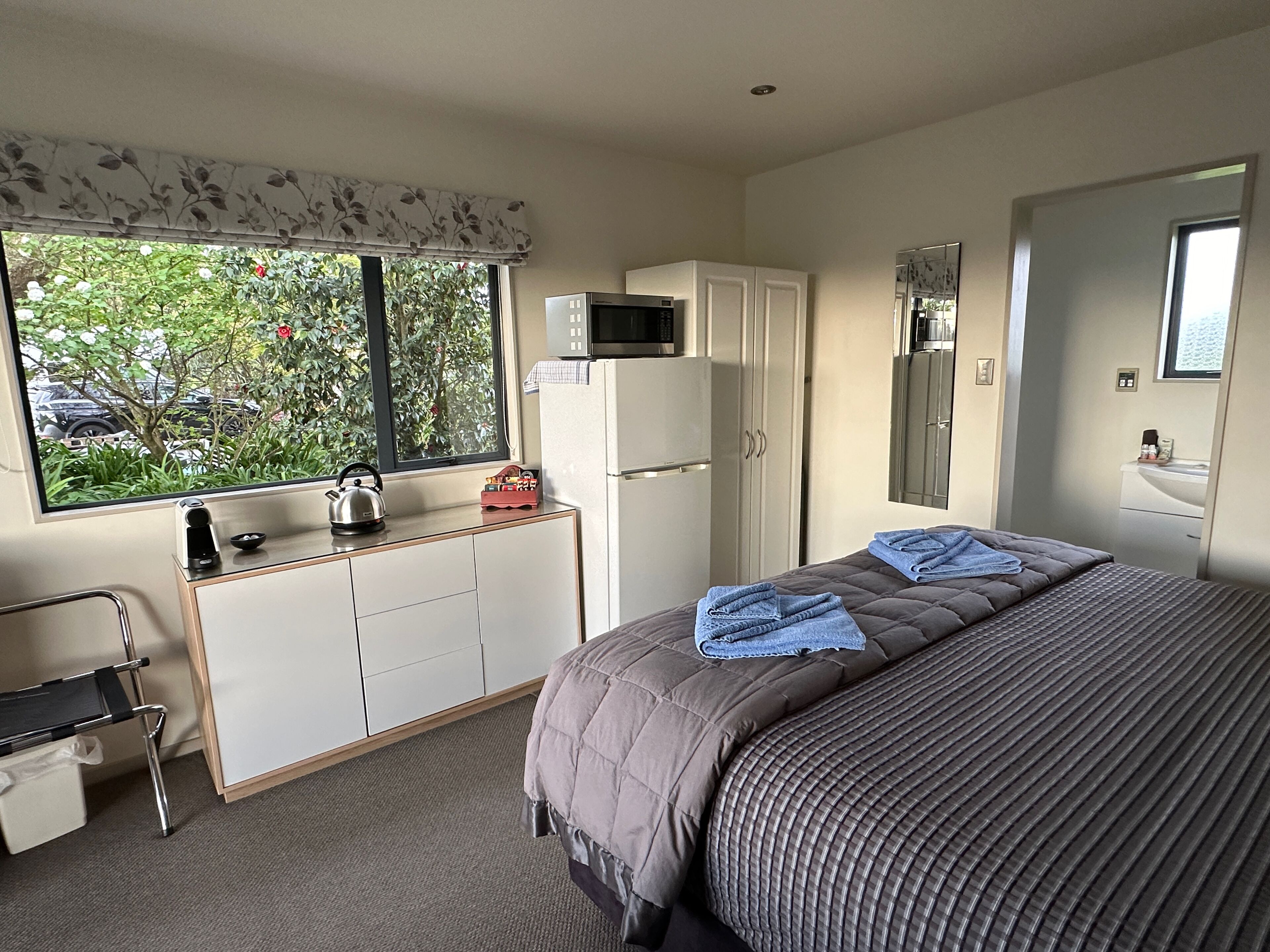 Estudio, 1 cama King size (Unit) | Ropa de cama de alta calidad y camas con pillow-top 