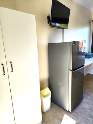 Family Room, Non Smoking, Kitchen (Queen Room / Family Room)