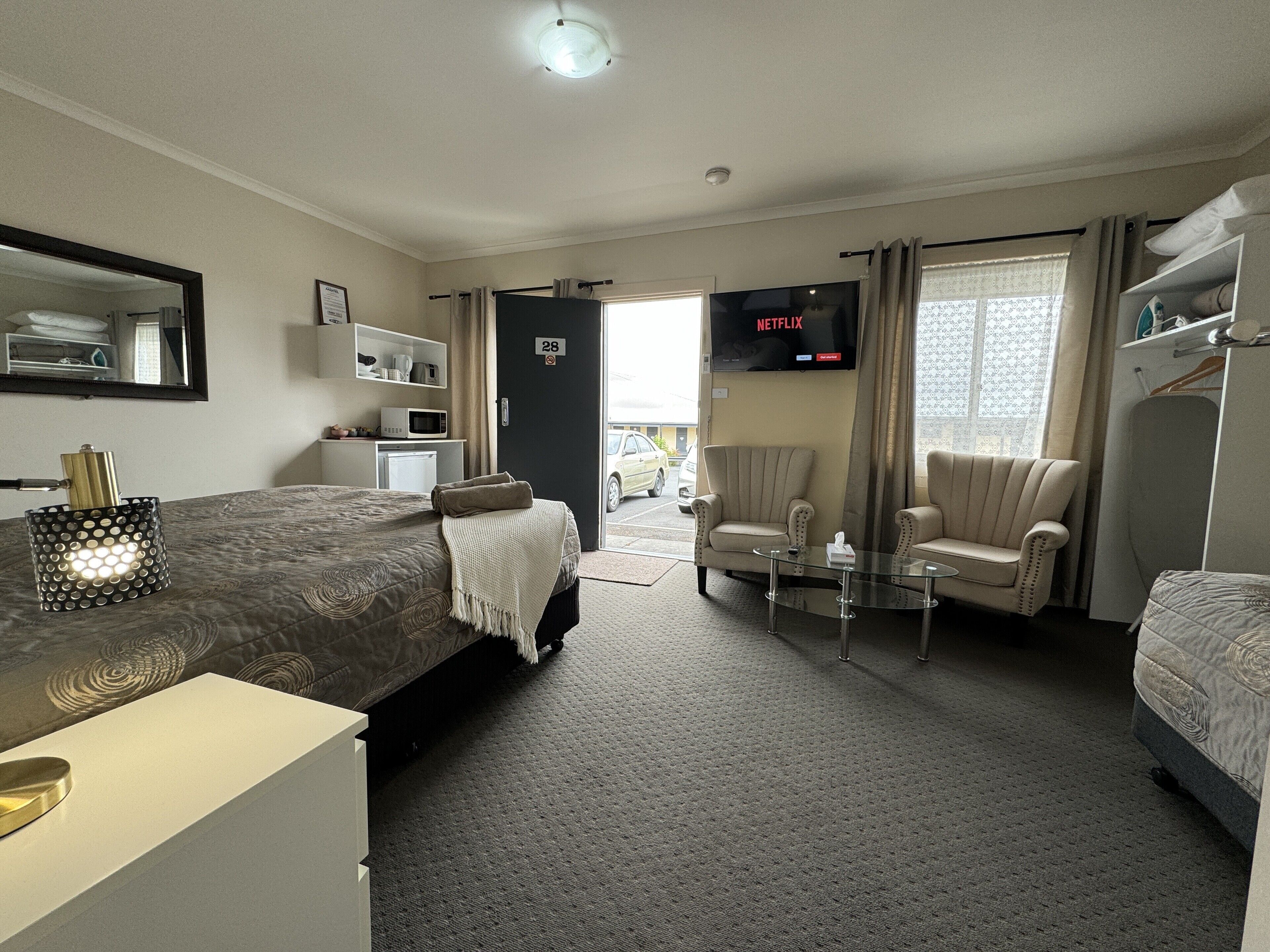Deluxe Room | Desk, soundproofing, free WiFi, bed sheets
