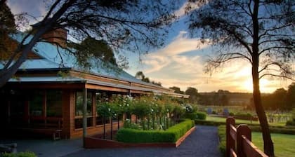 Glen Erin At Lancefield - Vineyard Retreat