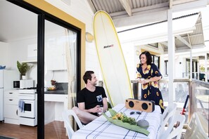 مكواة/لوح كي وواي فاي مجانًا