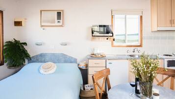 Motel Style Cabin | Iron/ironing board, free WiFi