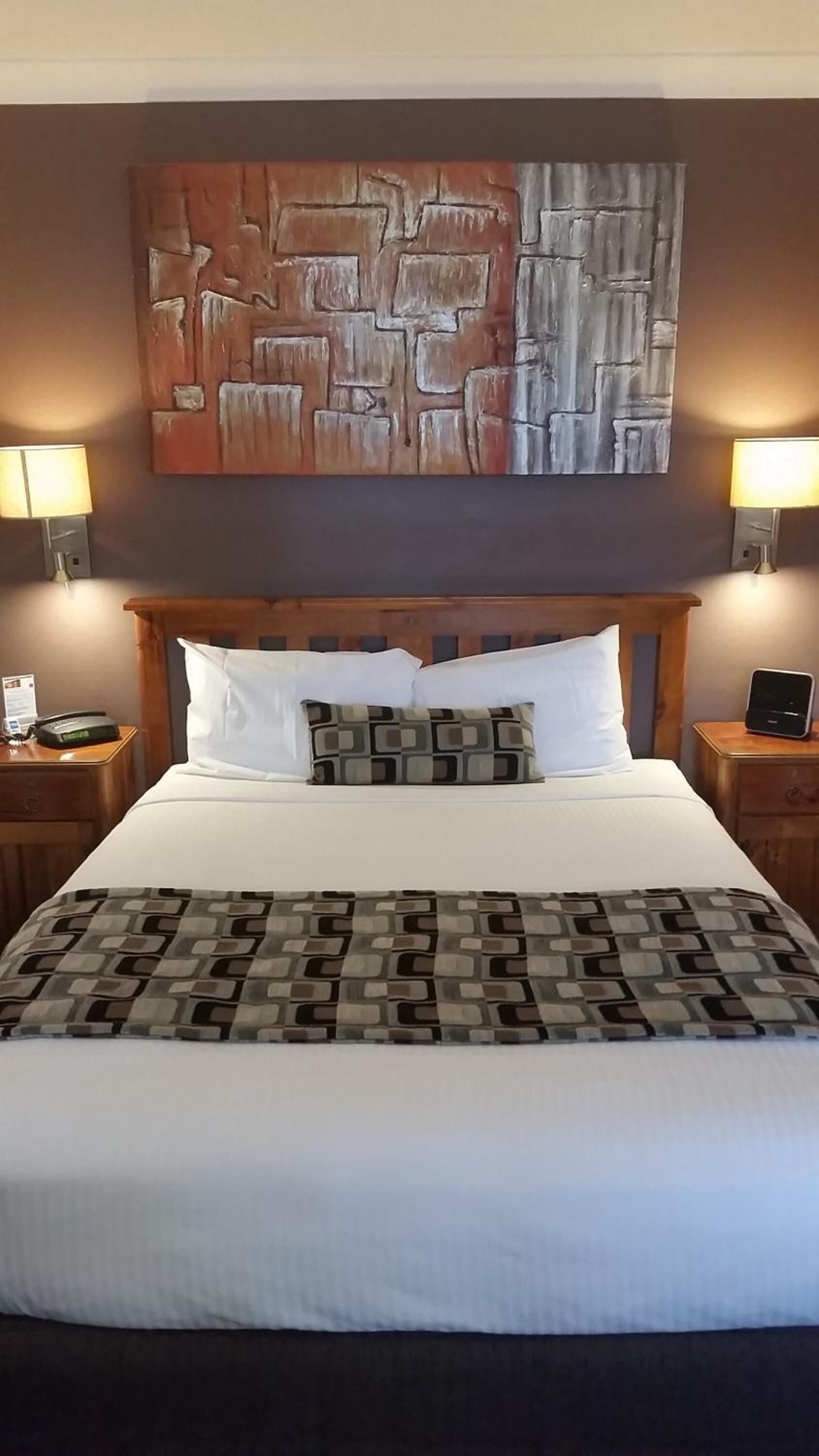 Premium bedding, down duvets, pillow-top beds, blackout curtains