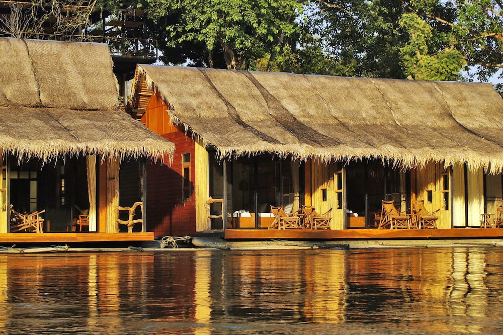 Boutique Raft Resort