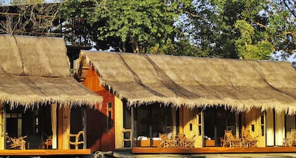 Boutique Raft Resort