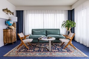 Apartment, 1 King Bed, Harbour View | Living area | Smart TV, Netflix - Watsons Bay Boutique Hotel (Watsons Bay)