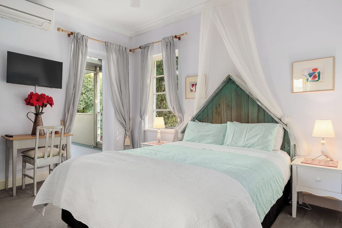 premium bedding, iron/ironing board, free wifi, bed sheets