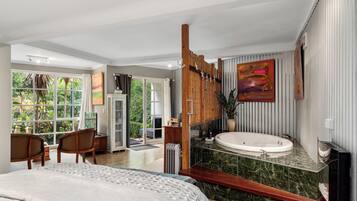 Suíte estúdio superluxo (The Garden Spa Suite) | Banheira de hidromassagem particular