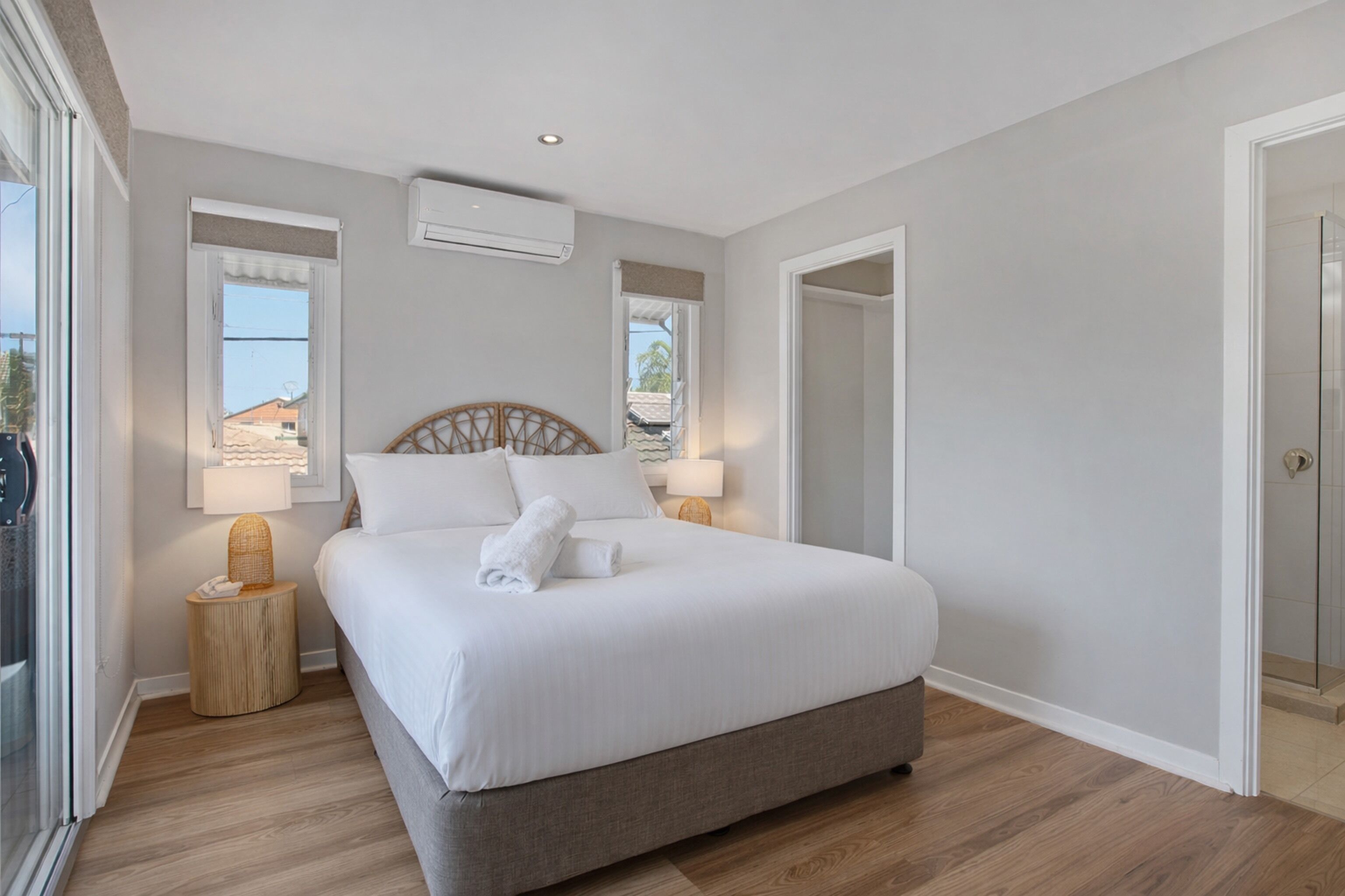 Studio (Studio 5 Upstairs, Street View) | 1 slaapkamer, geluiddichte muren, een strijkplank/strijkijzer