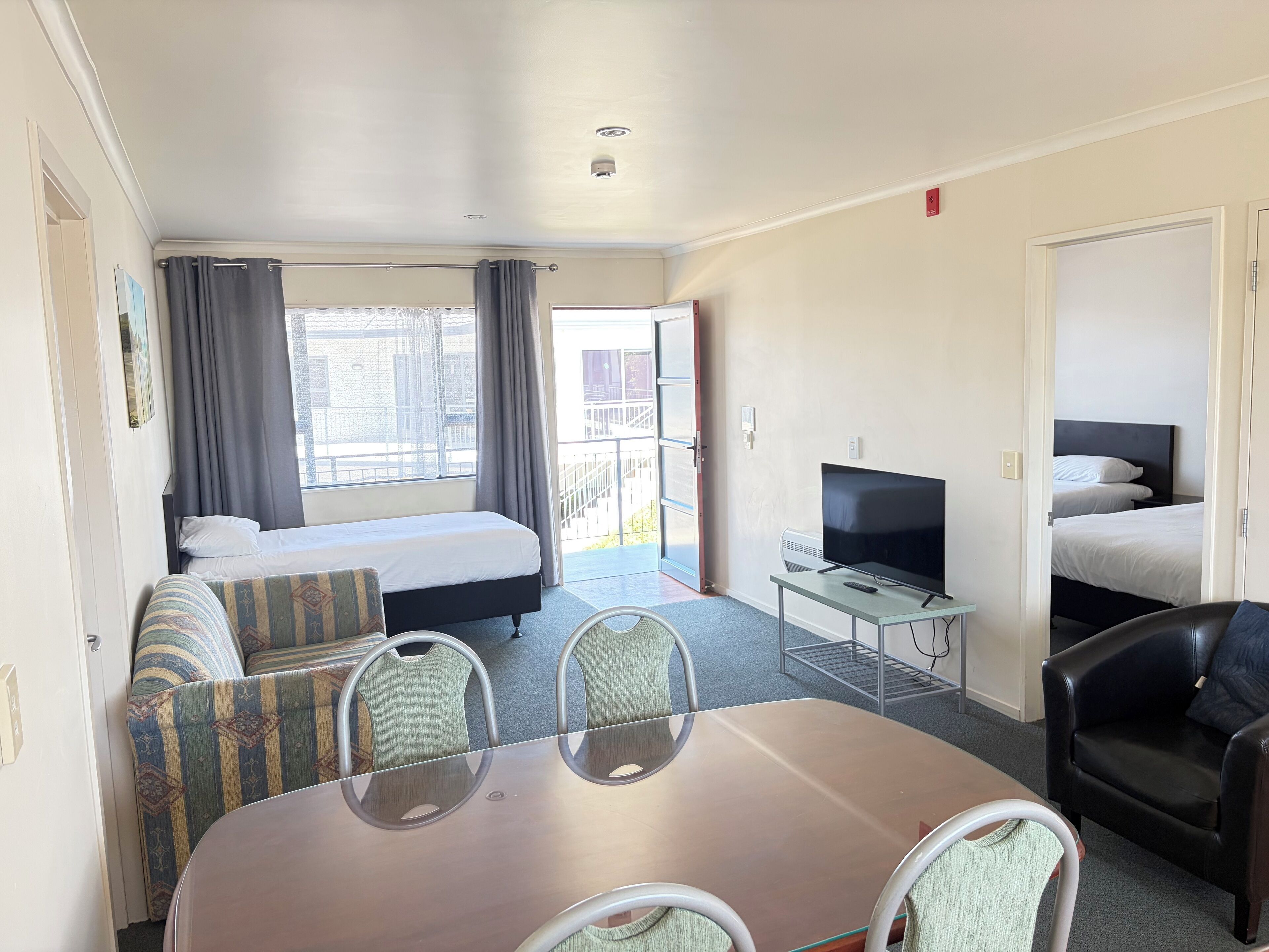 Family Room, 1 Bedroom (2 double beds) | 1 bedroom, iron/ironing board, free WiFi, bed sheets