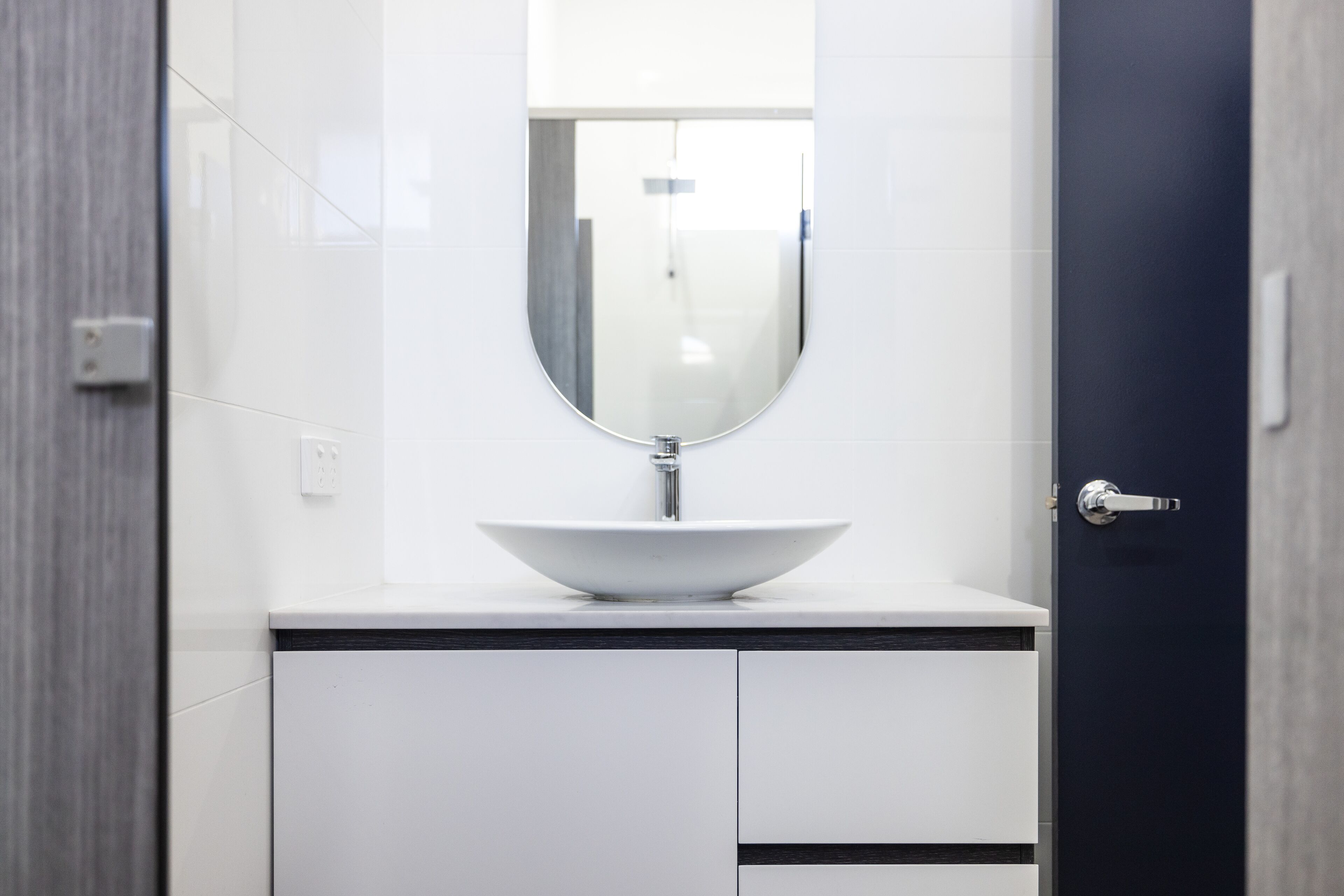 Shower, rainfall showerhead, towels, soap