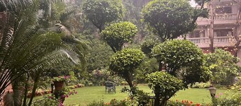 The Estate Villa
