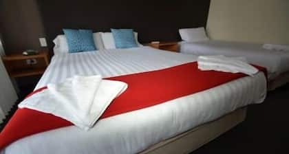 Heathcote Hotel