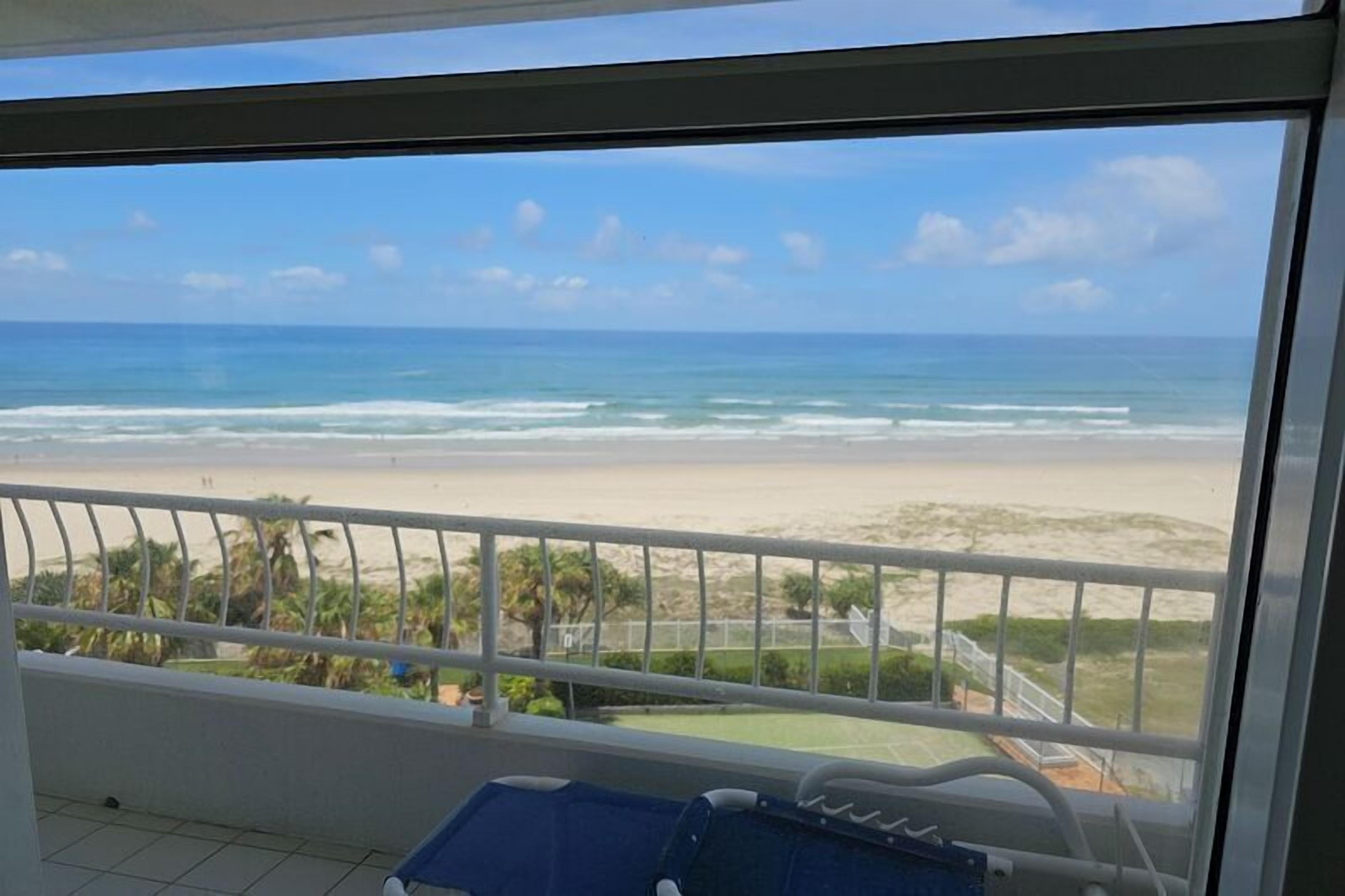 2 Bedroom Premium Apartment | Balcony view