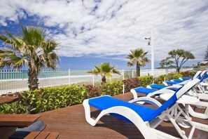 Sun deck - 19th Avenue On The Beach (Palm Beach)