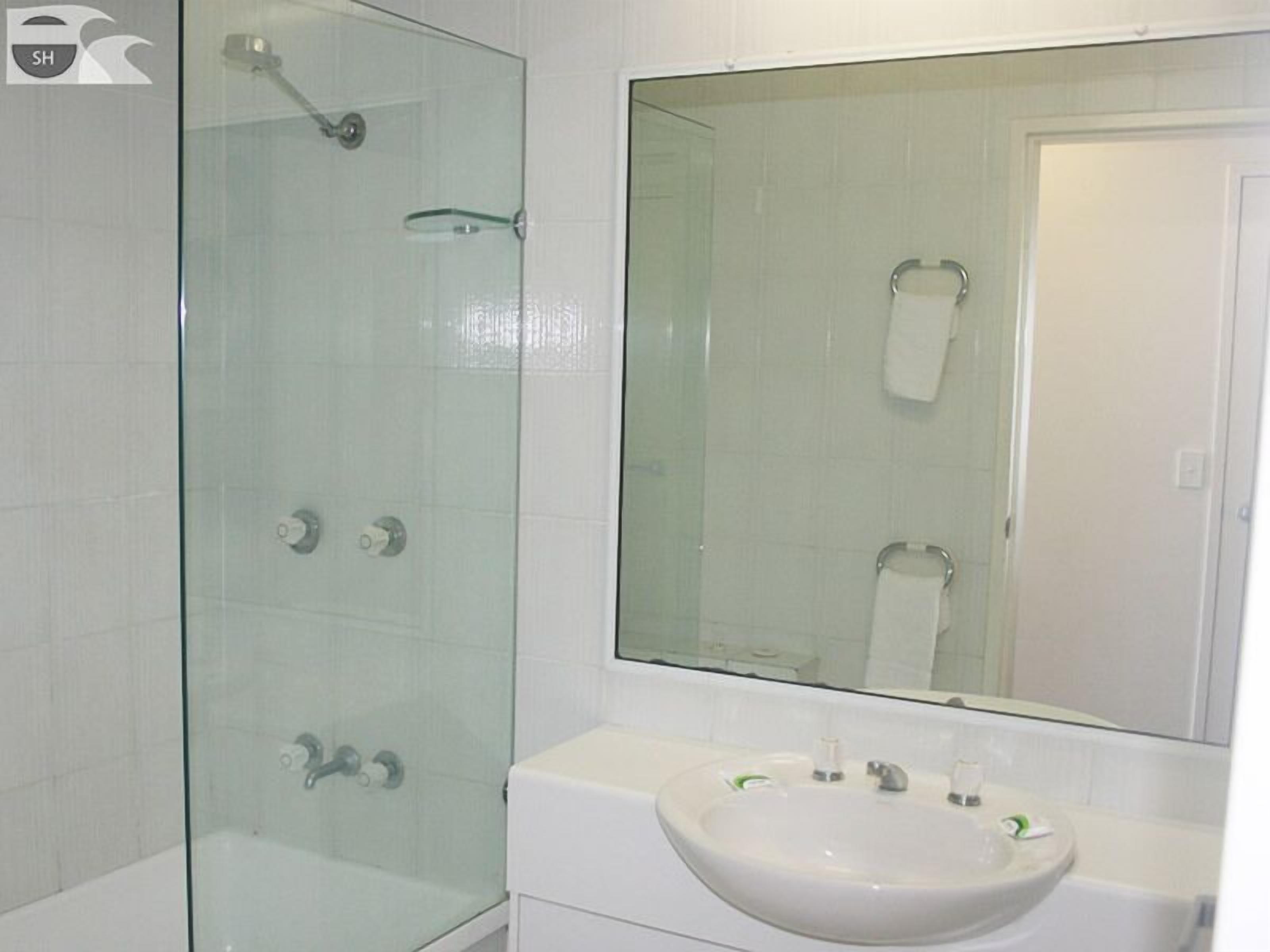 Surfers Horizons Resort — image 19