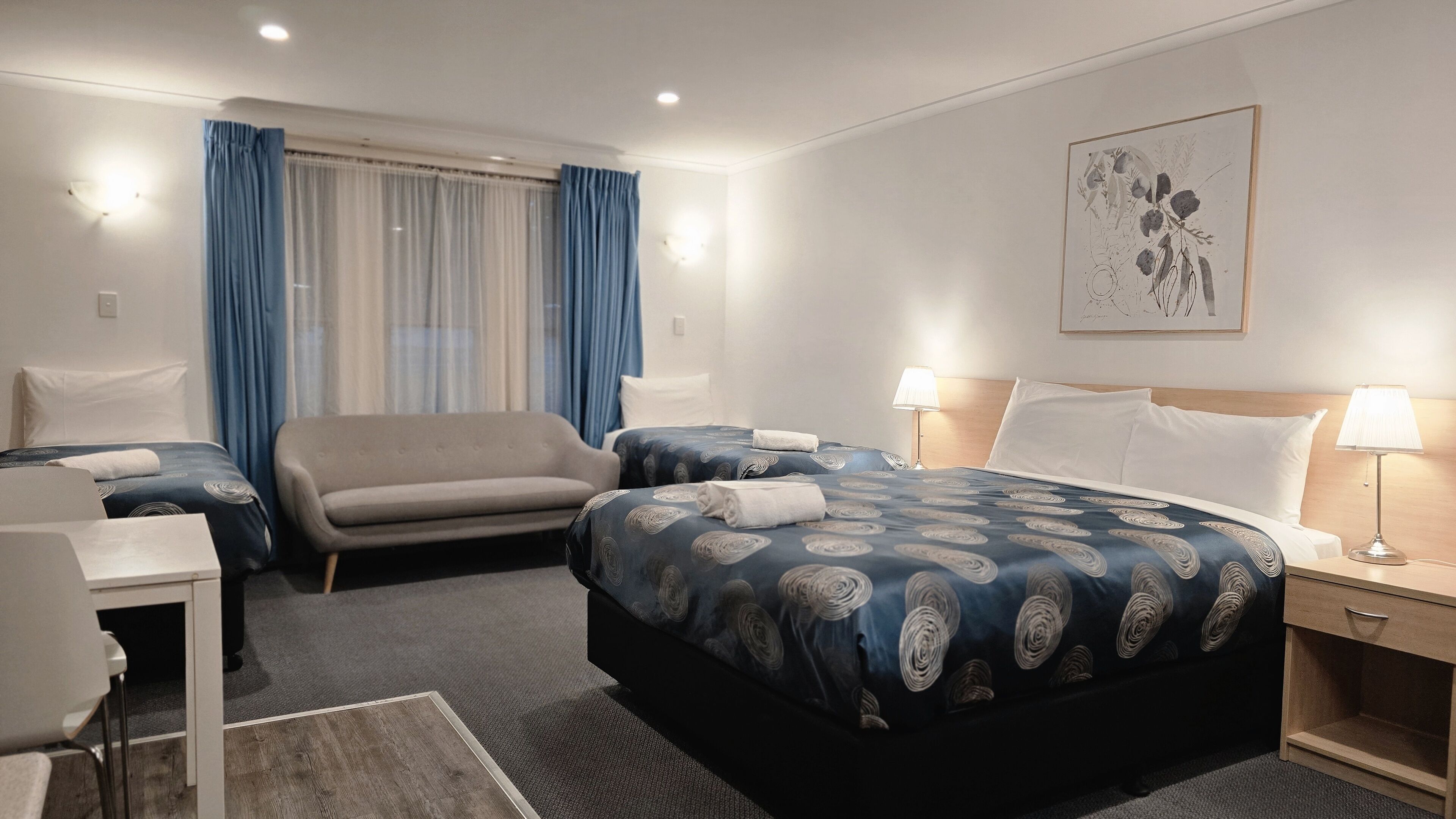 Habitación familiar | Decoración individual, mobiliario individual, escritorio