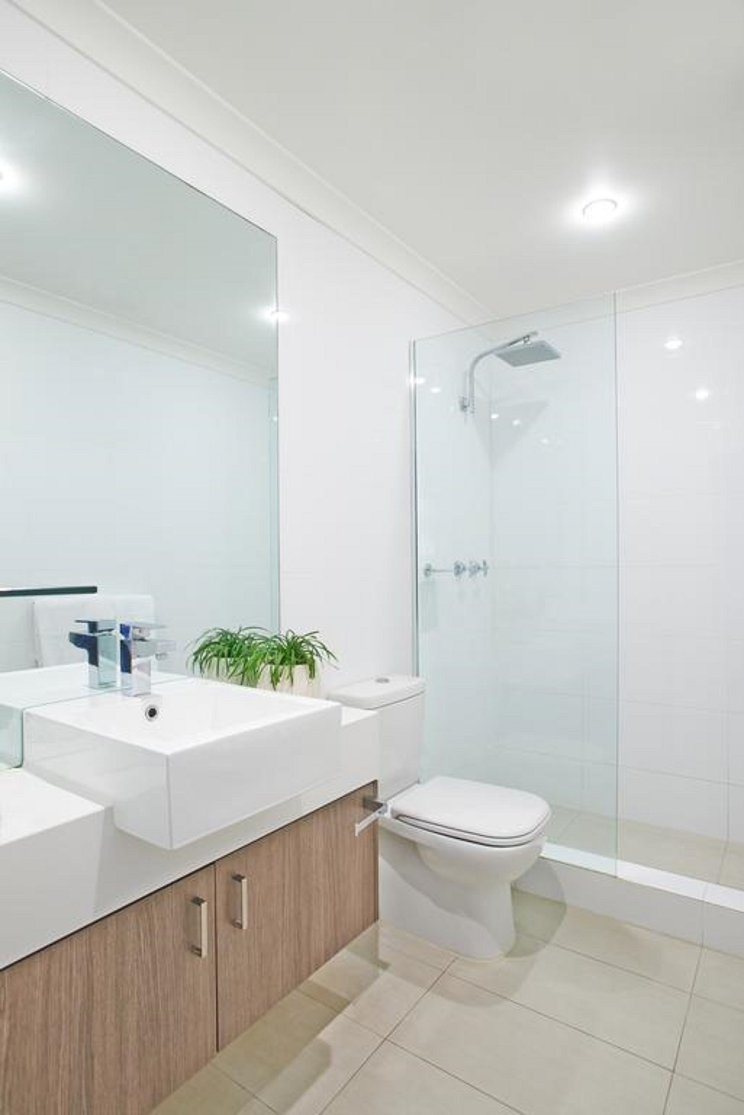 beachfront room | bathroom | shower, free toiletries, towels