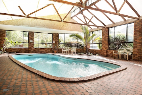 Pinnacle Holiday Lodge