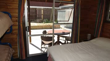 Standard Room, Non Smoking, Shared Bathroom (Twin/Triple Room) | Free WiFi