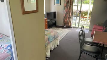 Studio Standar | 2 kamar tidur, seprai premium, Wi-Fi gratis, dan seprai linen