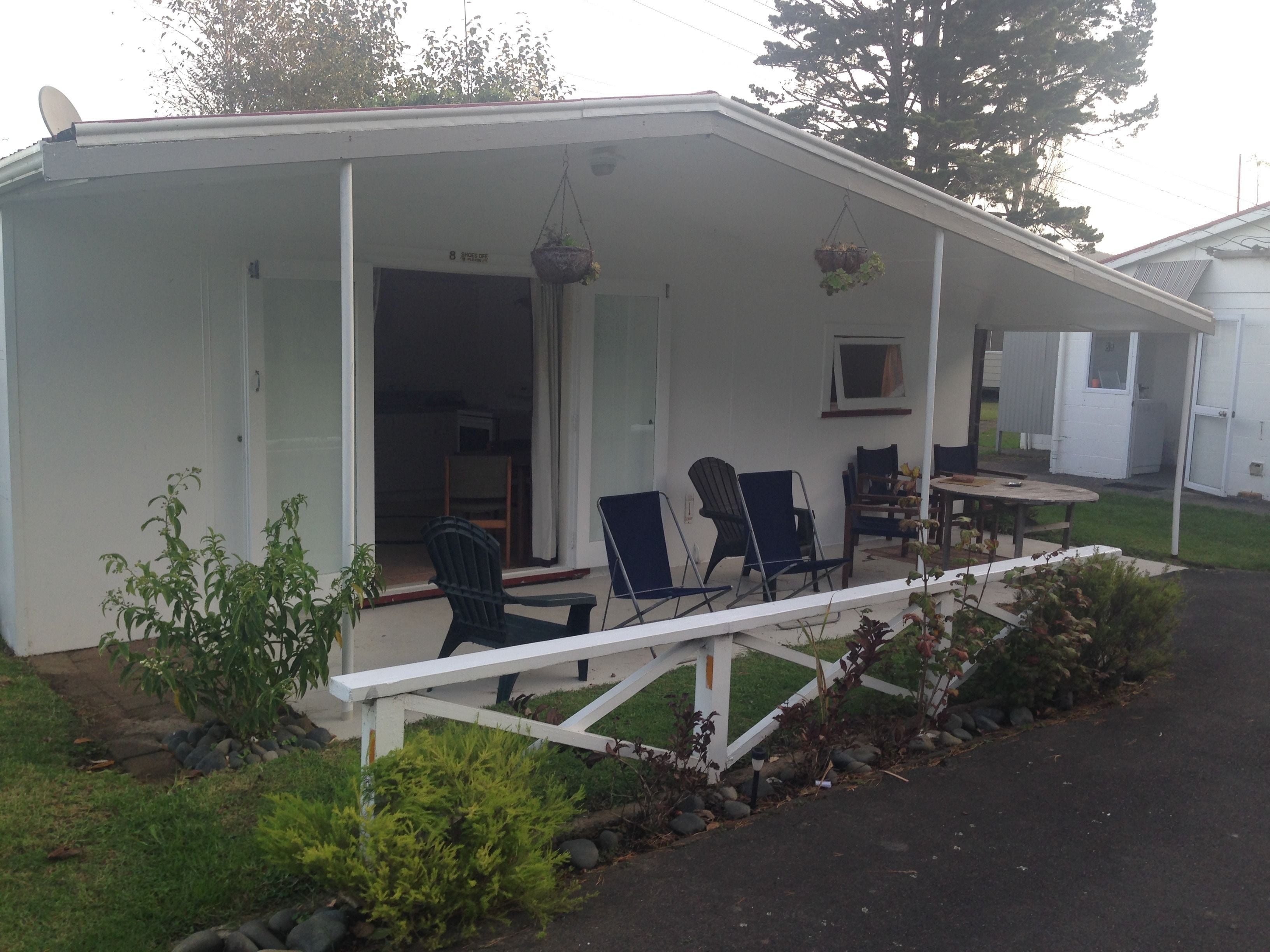 Self Contained Two Bedroom Unit - Unit 8 | Premium bedding, free WiFi, bed sheets