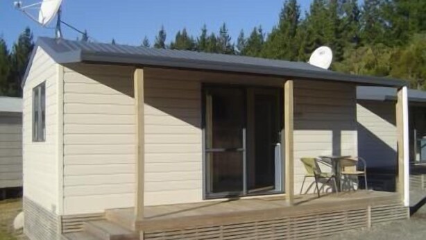 Property entrance - Tongariro Holiday Park (Tongariro Forest Park)