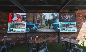 Breakfast, lunch, dinner and brunch served - Campaspe Lodge Echuca (Echuca)