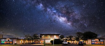 Motel 707