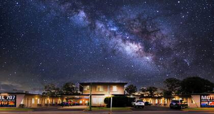 Motel 707