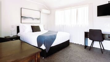 Roupas de cama premium, ferros/tábuas de passar roupa, Wi-Fi de cortesia