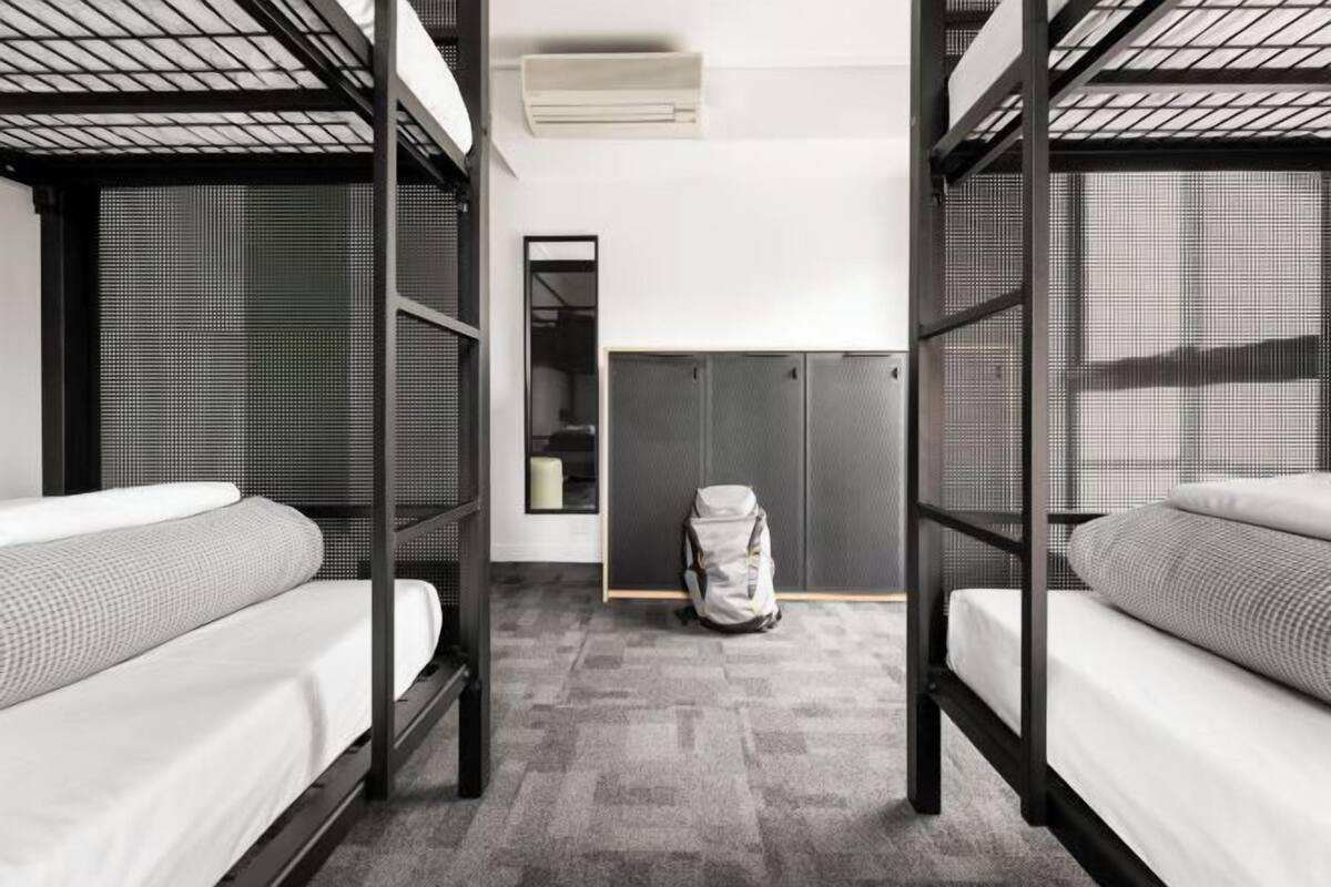 Coffres-forts dans les chambres, Wi-Fi gratuit, draps fournis