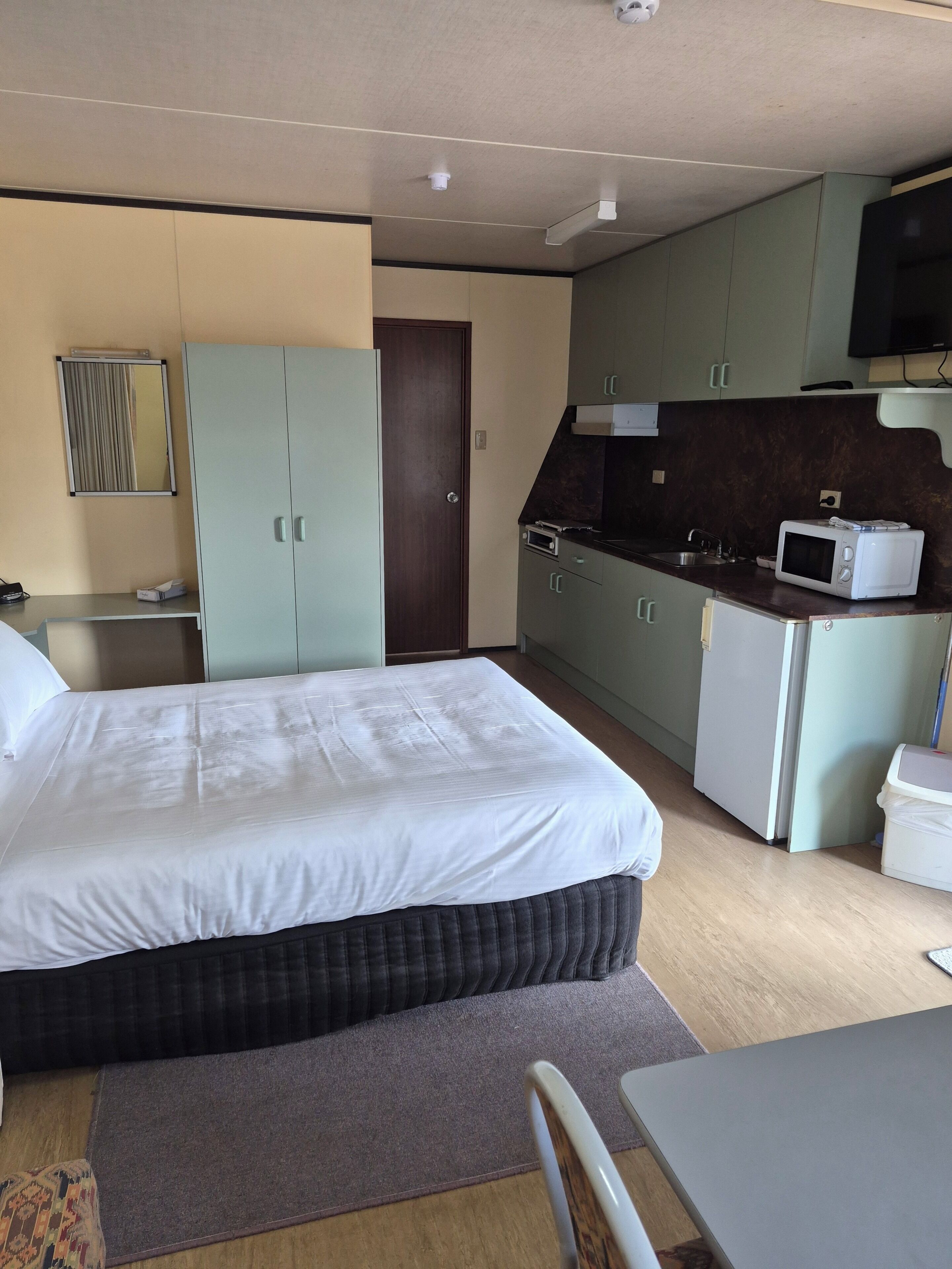 Cabin | Silitysrauta/-lauta, ilmainen Wi-Fi