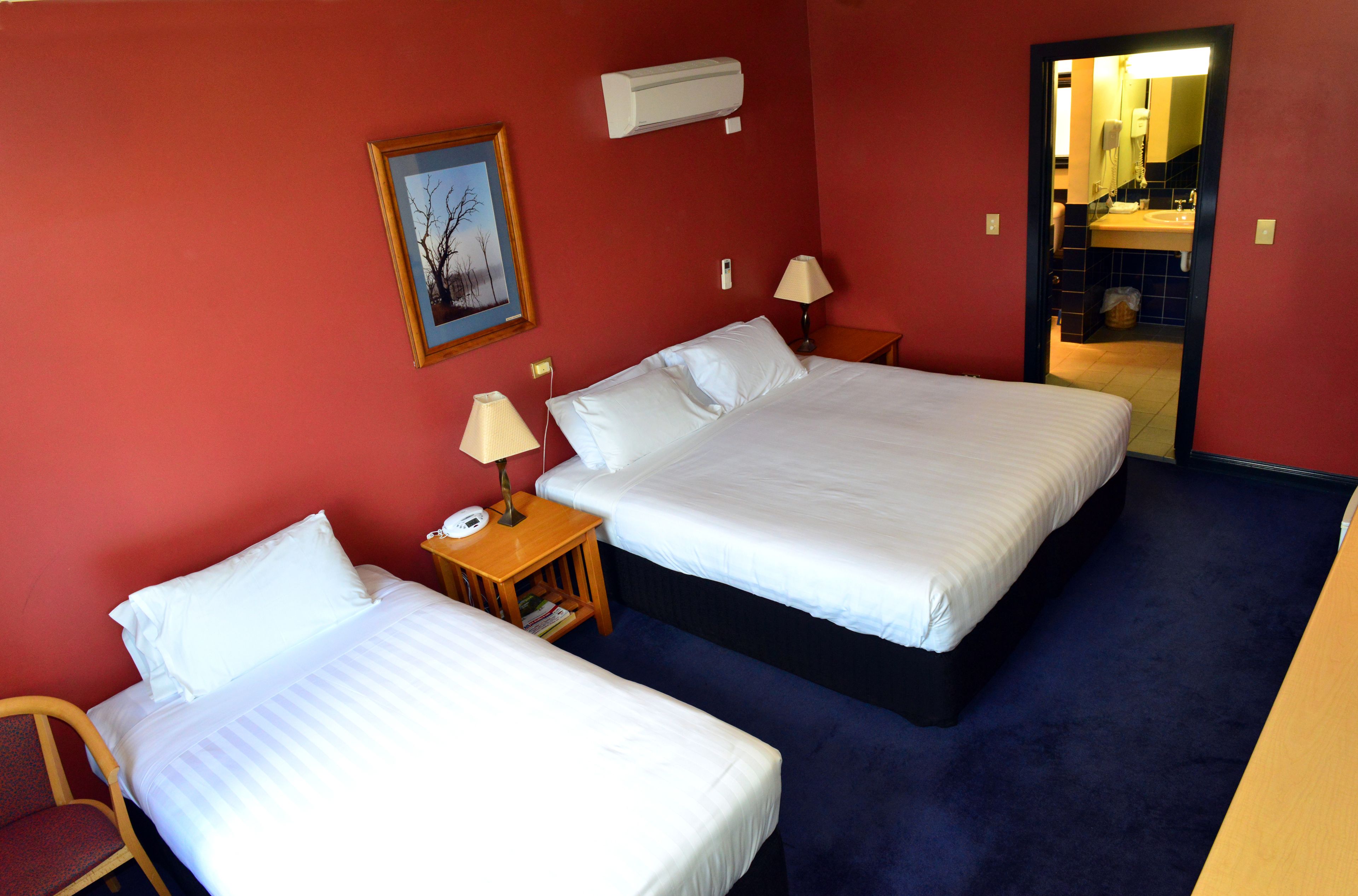 motel double suite | iron/ironing board, free wifi