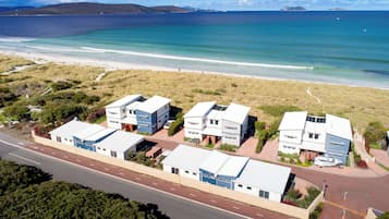 Maison Luxe, 3 chambres, balcon, vue océan (Beach House) | 1 chambre, Wi-Fi gratuit, draps fournis