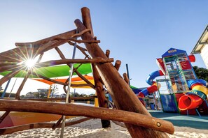 Children's play area - outdoor - BIG4 Middleton Beach Holiday Park (Middleton Beach)
