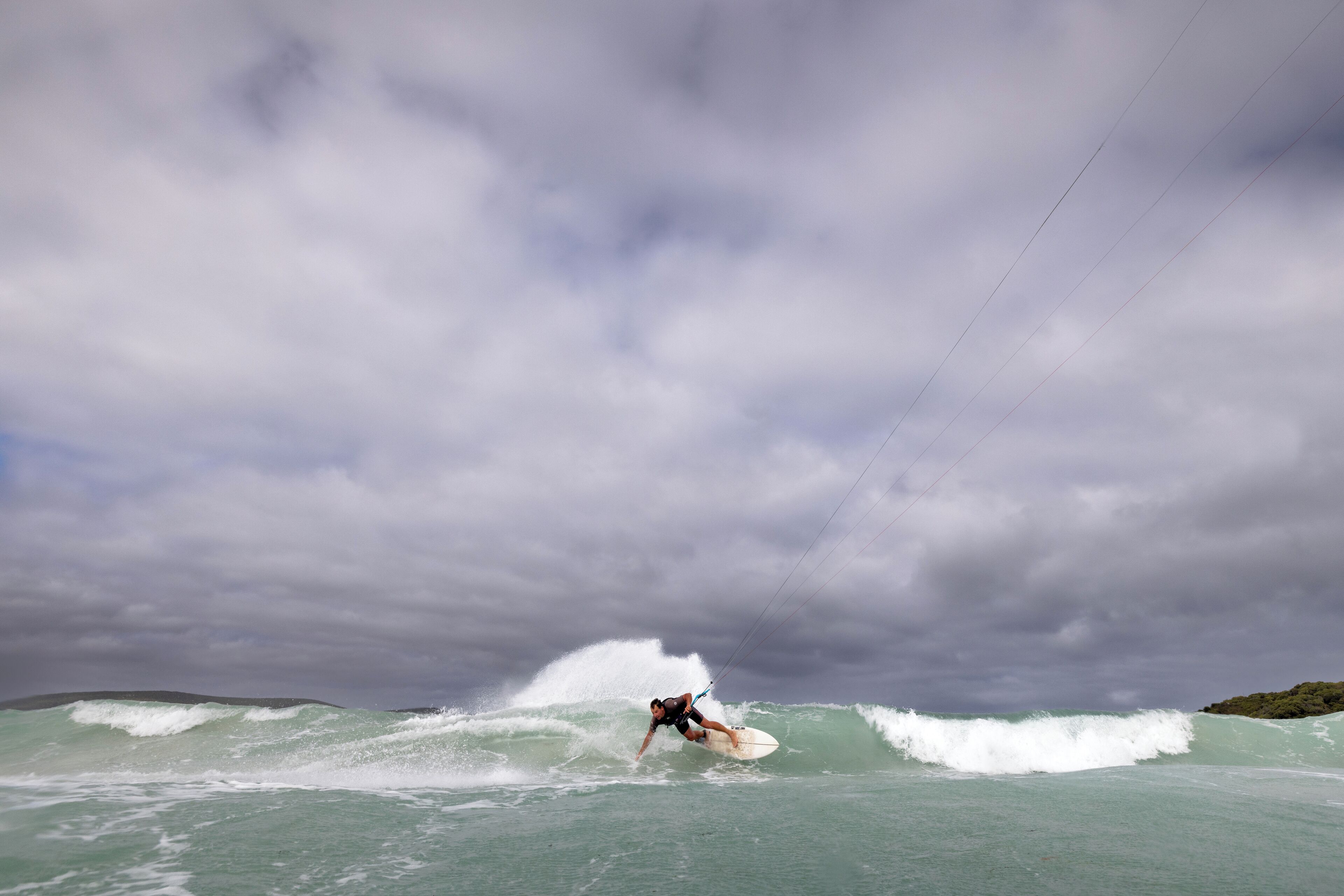 Surfing/bodyboarding