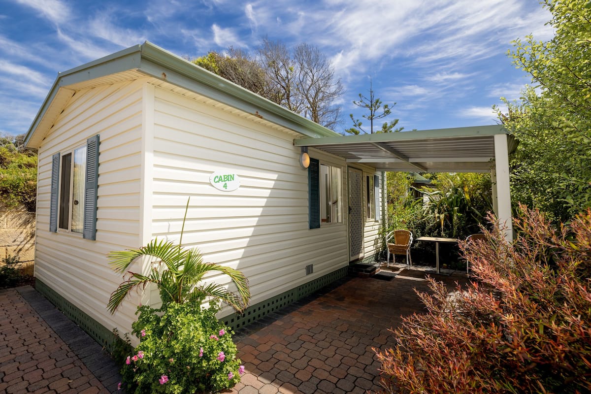 Cabane, 2 chambres, coin cuisine, vue jardin (Ensuite Cabin) | Terrasse/Patio